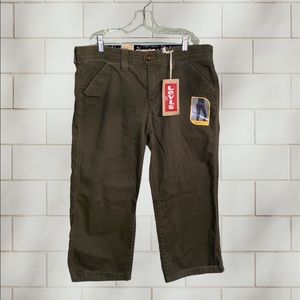 Levi’s 525 Capri NWT